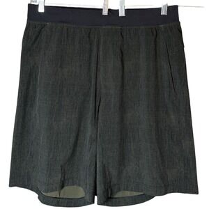 Lululemon Core Shorts 9" Inseam Lined Olive Color‎ XL